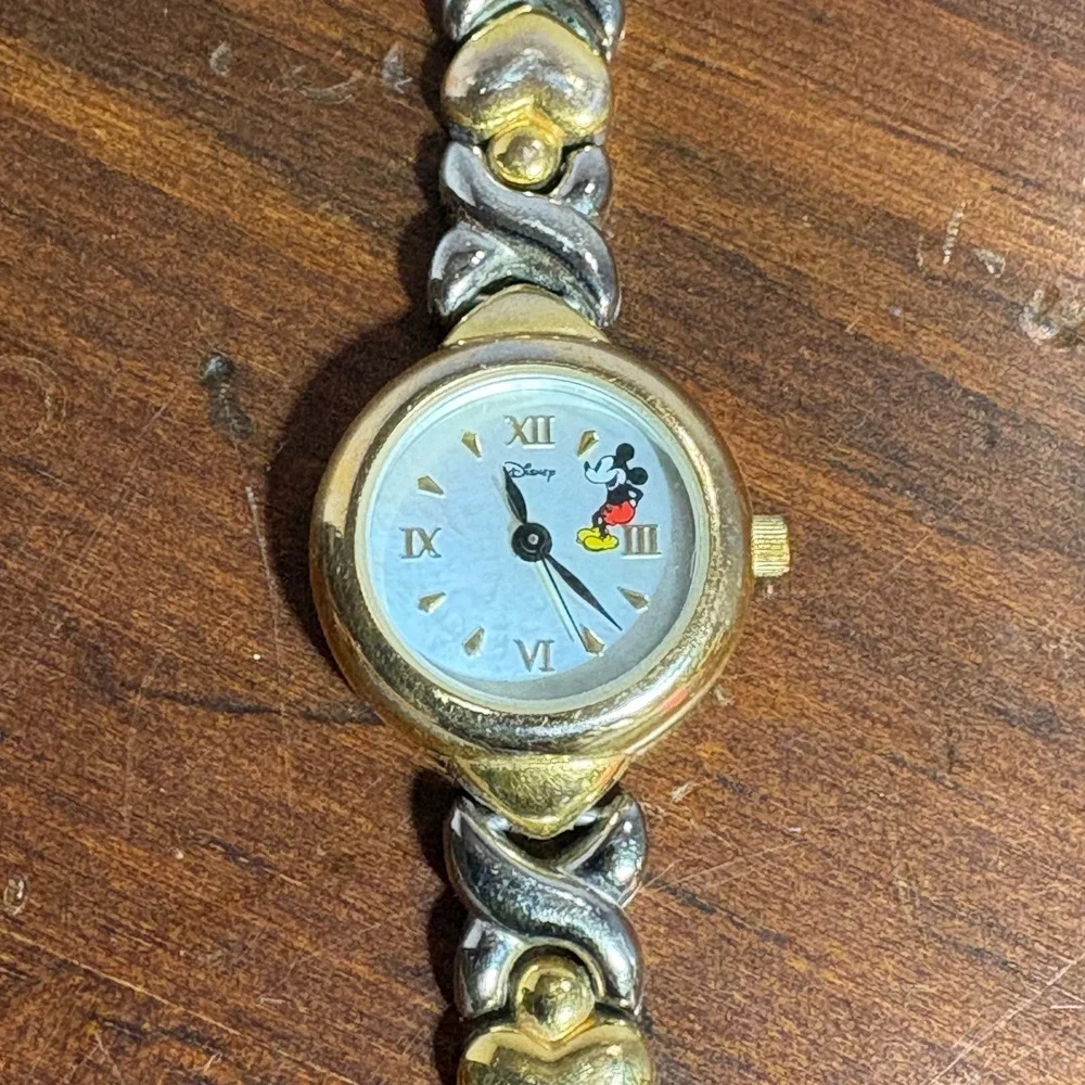 Disney Watch Womens Gold Silver Mickey Mouse Time‎ Works Two-Tone Heart Link